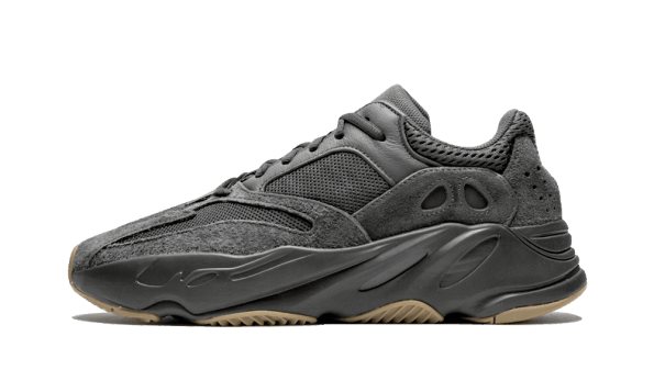 Obnovite Zalogo Yeezy Boost 700 V1 Utility Black